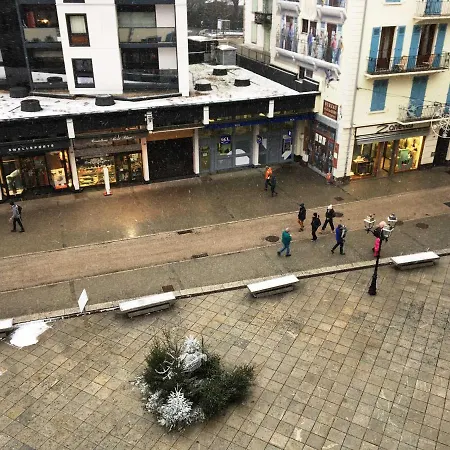 Cosy Au Centre De Avec Parking - Fr-1-507-42 * Chamonix