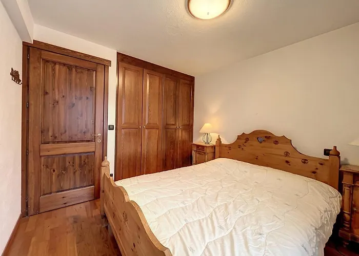 Cosy Au Centre De Avec Parking - Fr-1-507-42 דירה *