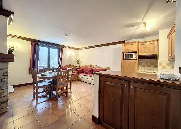 Cosy Au Centre De Avec Parking - Fr-1-507-42 Appartement *